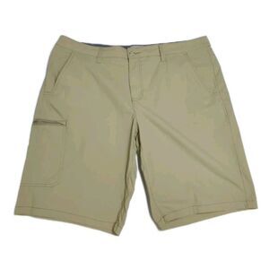 Weatherproof Vintage Men Trail Shorts 38 Straight Fit Zip Pockets Mid Rise Beige